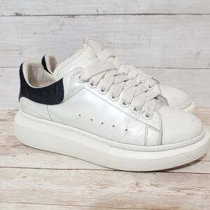 Alexander McQueenOversize leather trainers